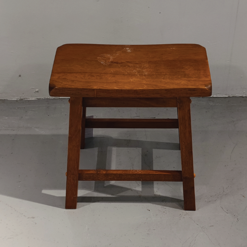 CALIFORNIA Stool