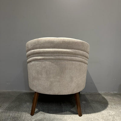 Lounge Chair (Light Brown)