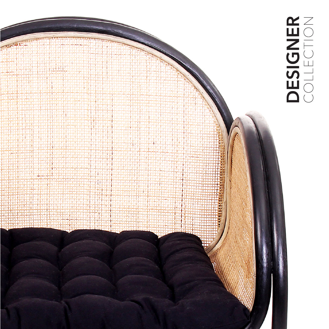 ALVA Lounge Chair Solid Black & Natural