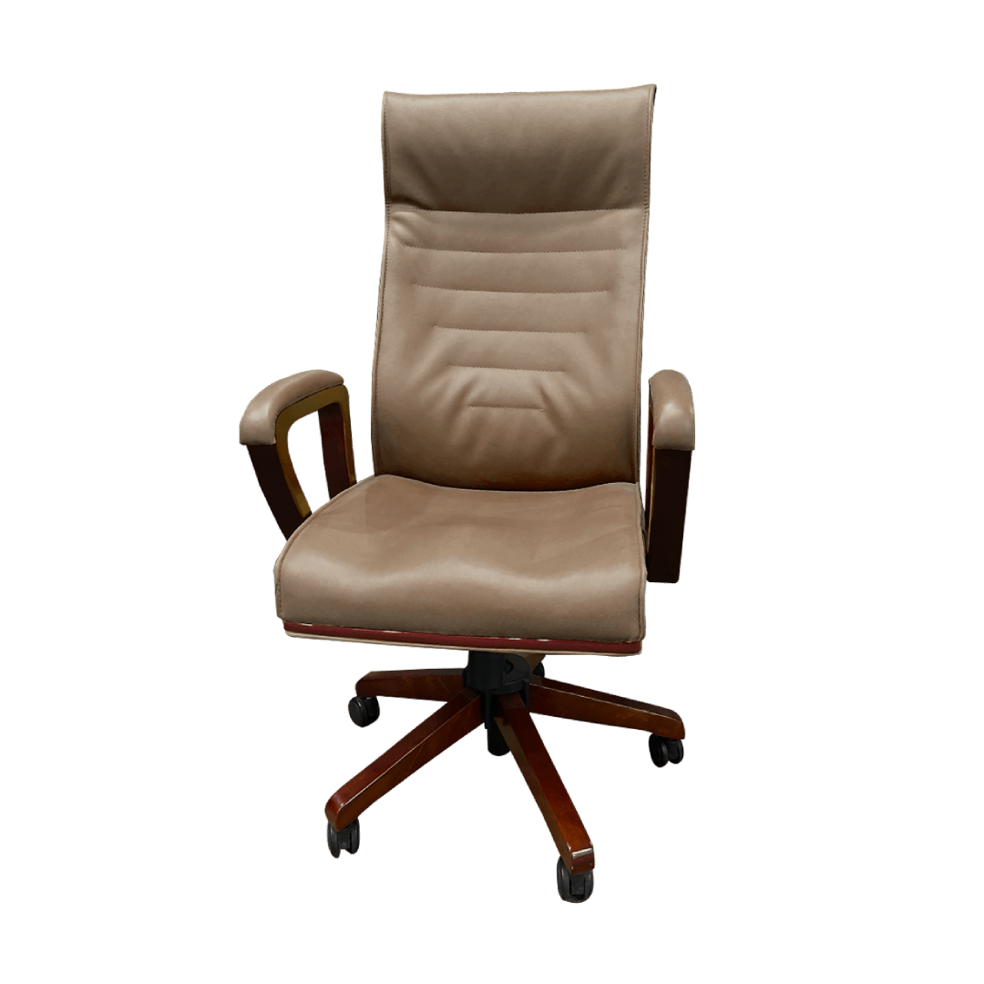 CHARACTER Wooden High Back Chair