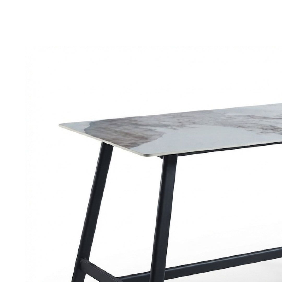 CHARLIE Island Table