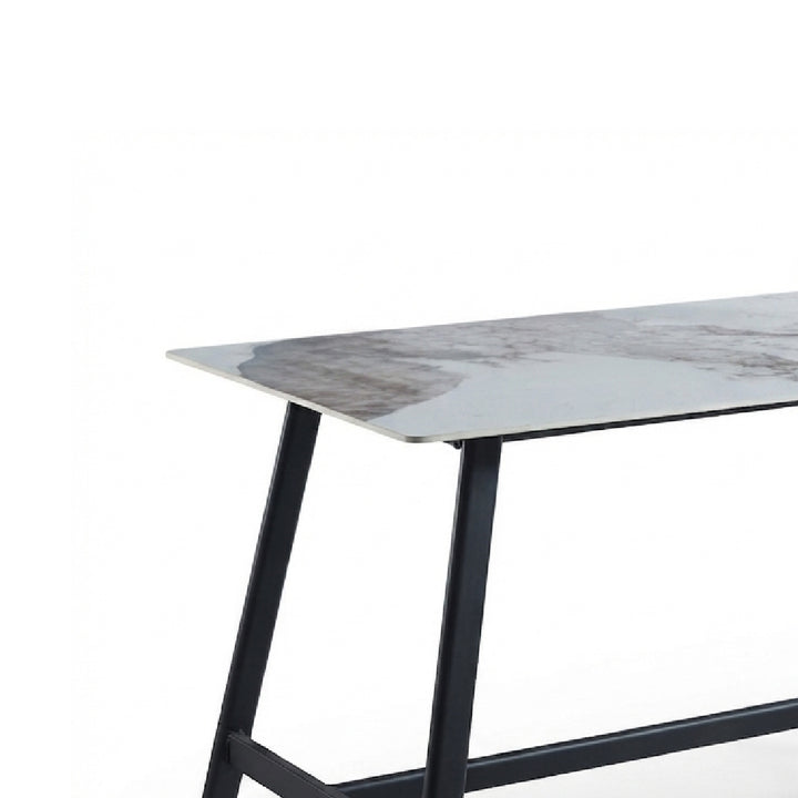 CHARLIE Island Table