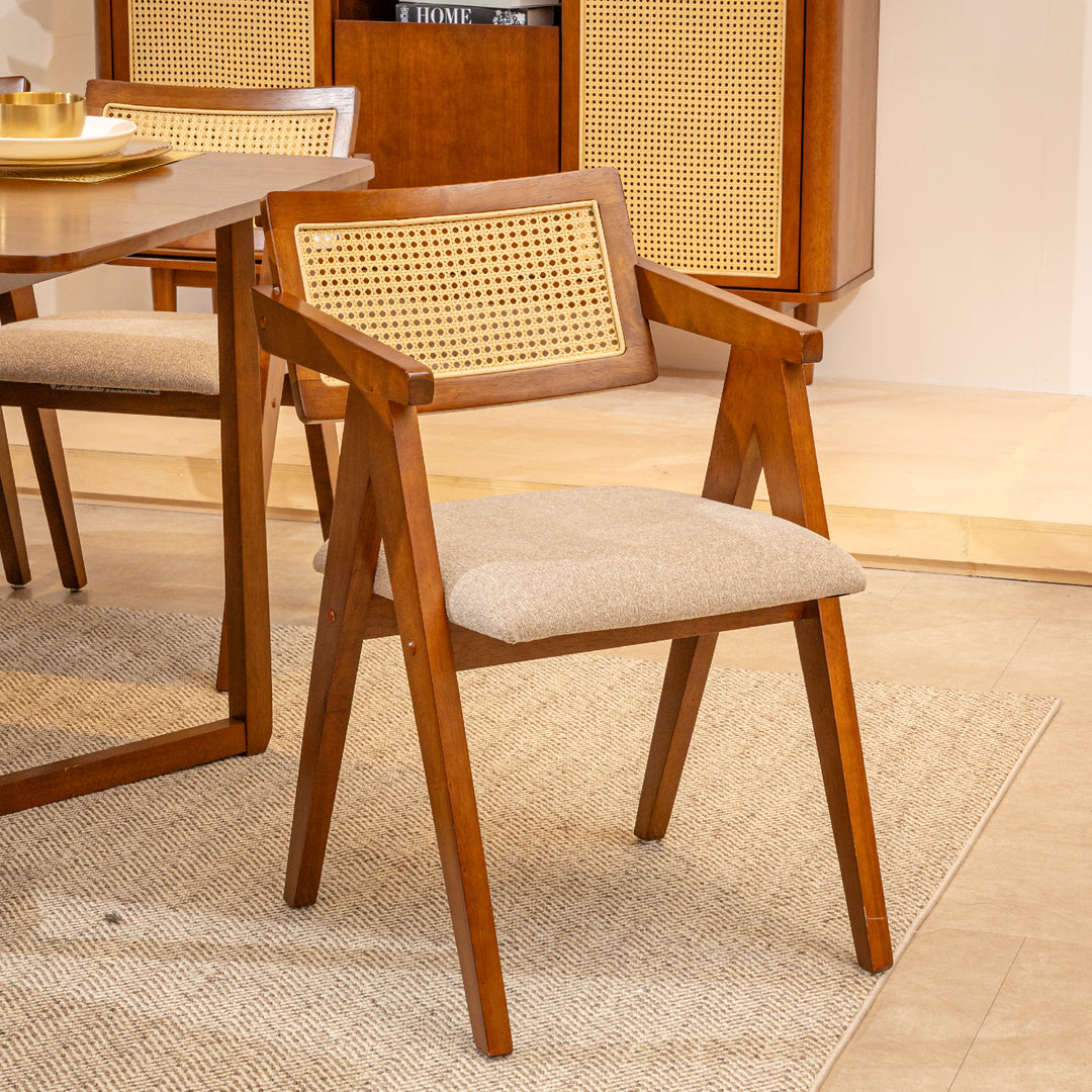 DAEM Dining Set