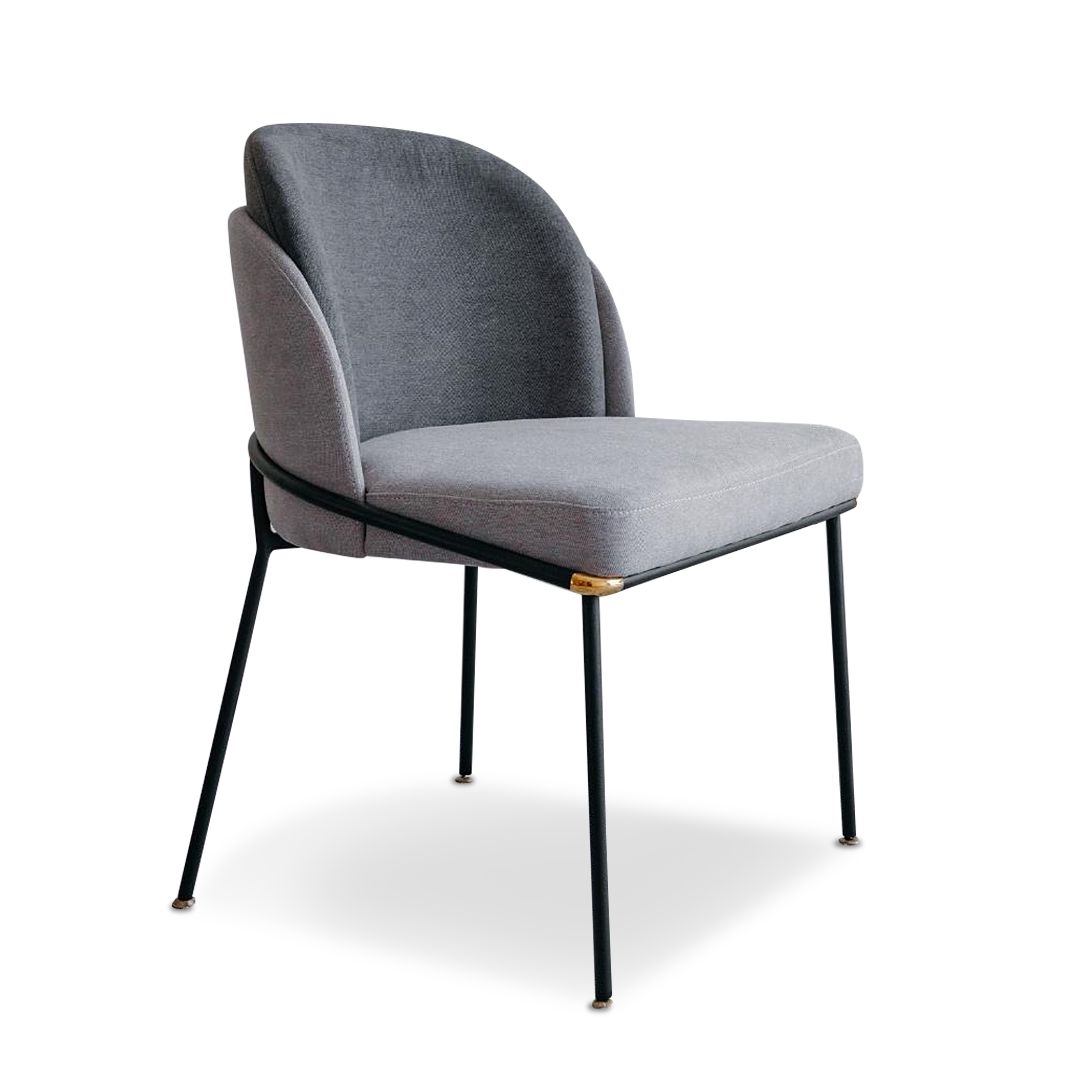 DONAVAN Lounge Chair