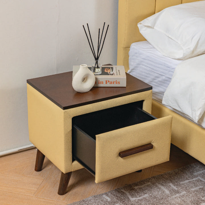 DORIA Bedside Table