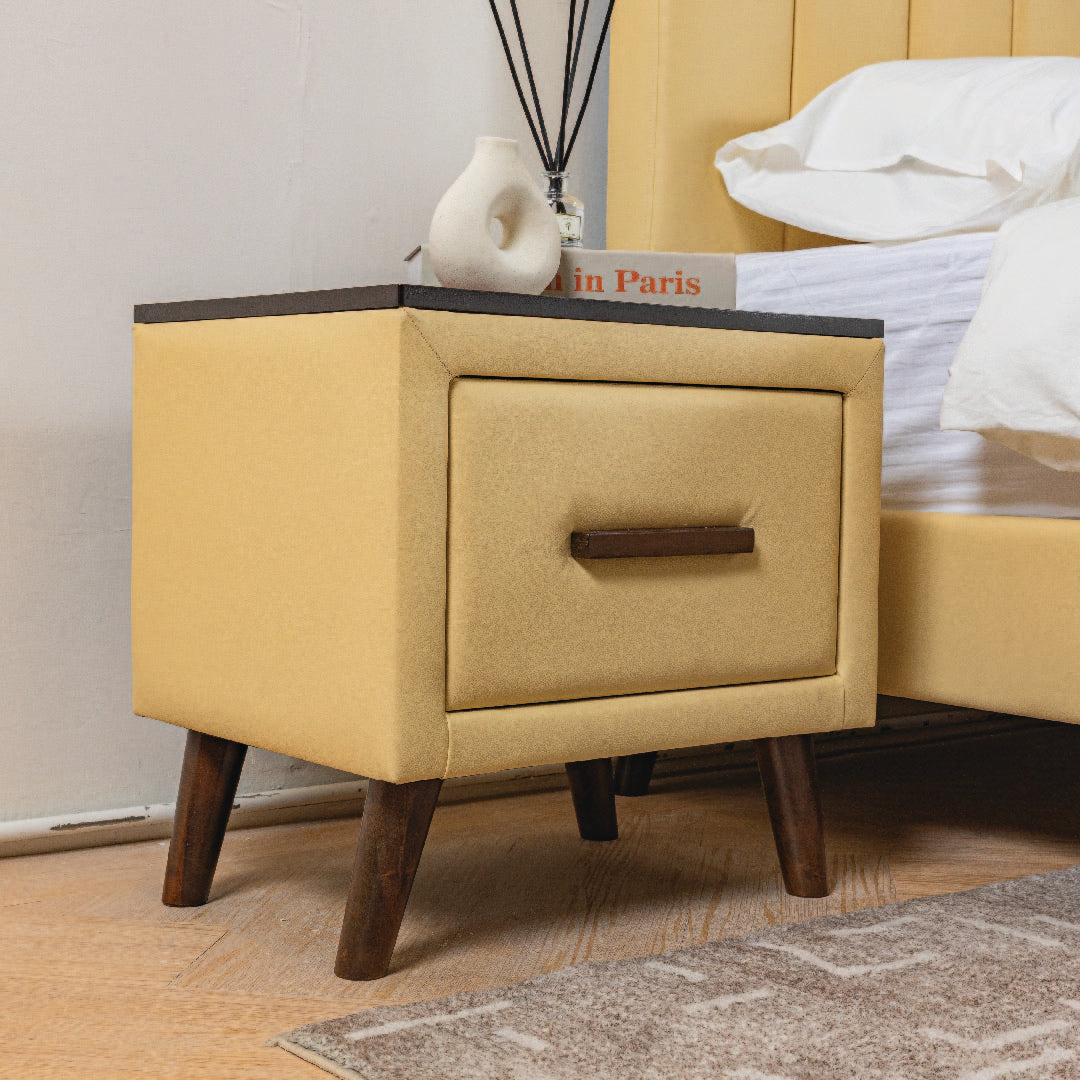 DORIA Bedside Table