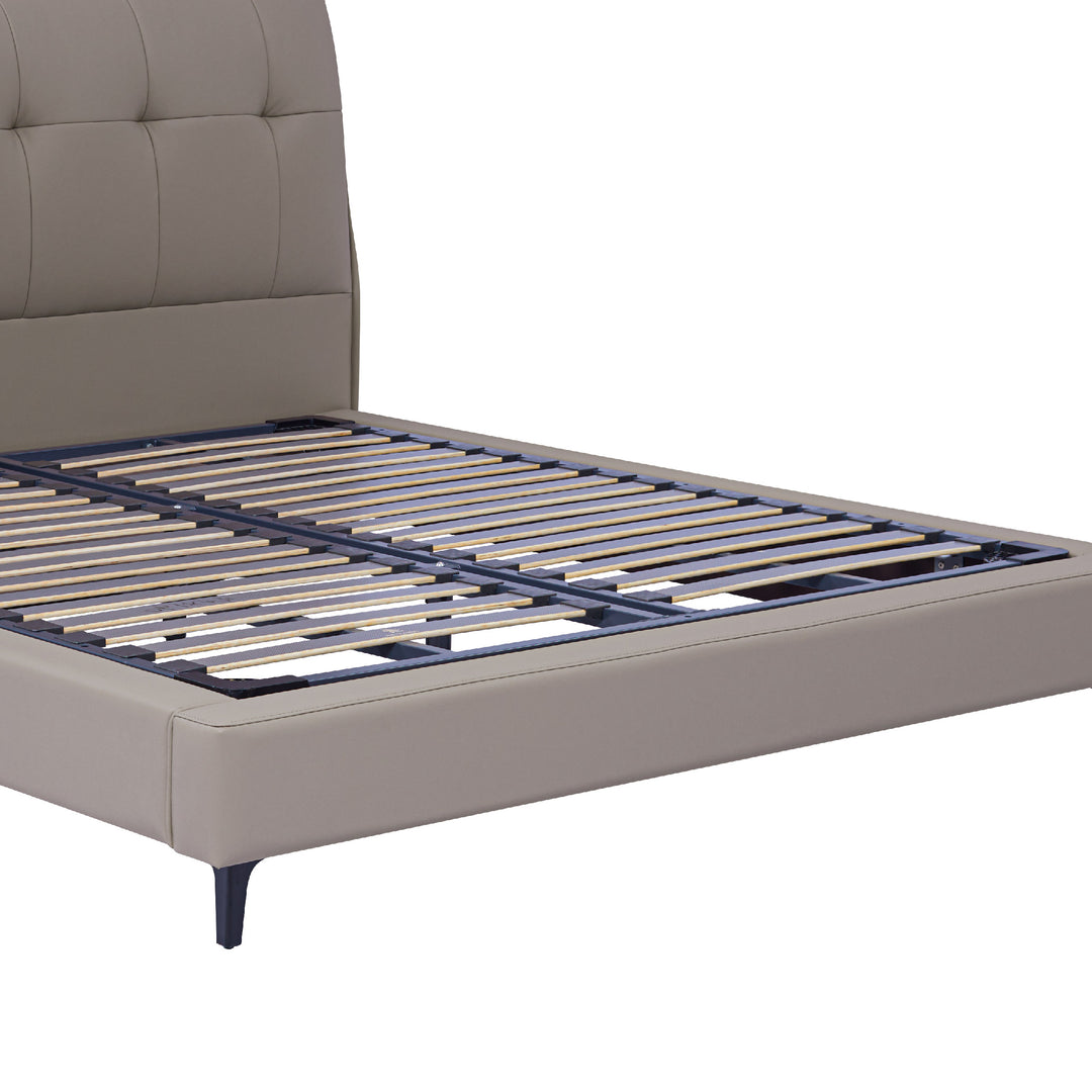 DeRUCCI Chocolate Bed