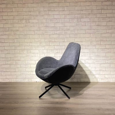 ESTRIK Lounge Chair