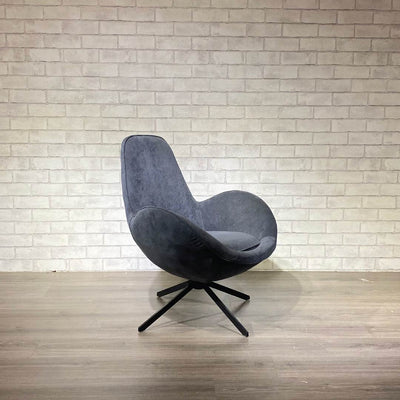 ESTRIK Lounge Chair