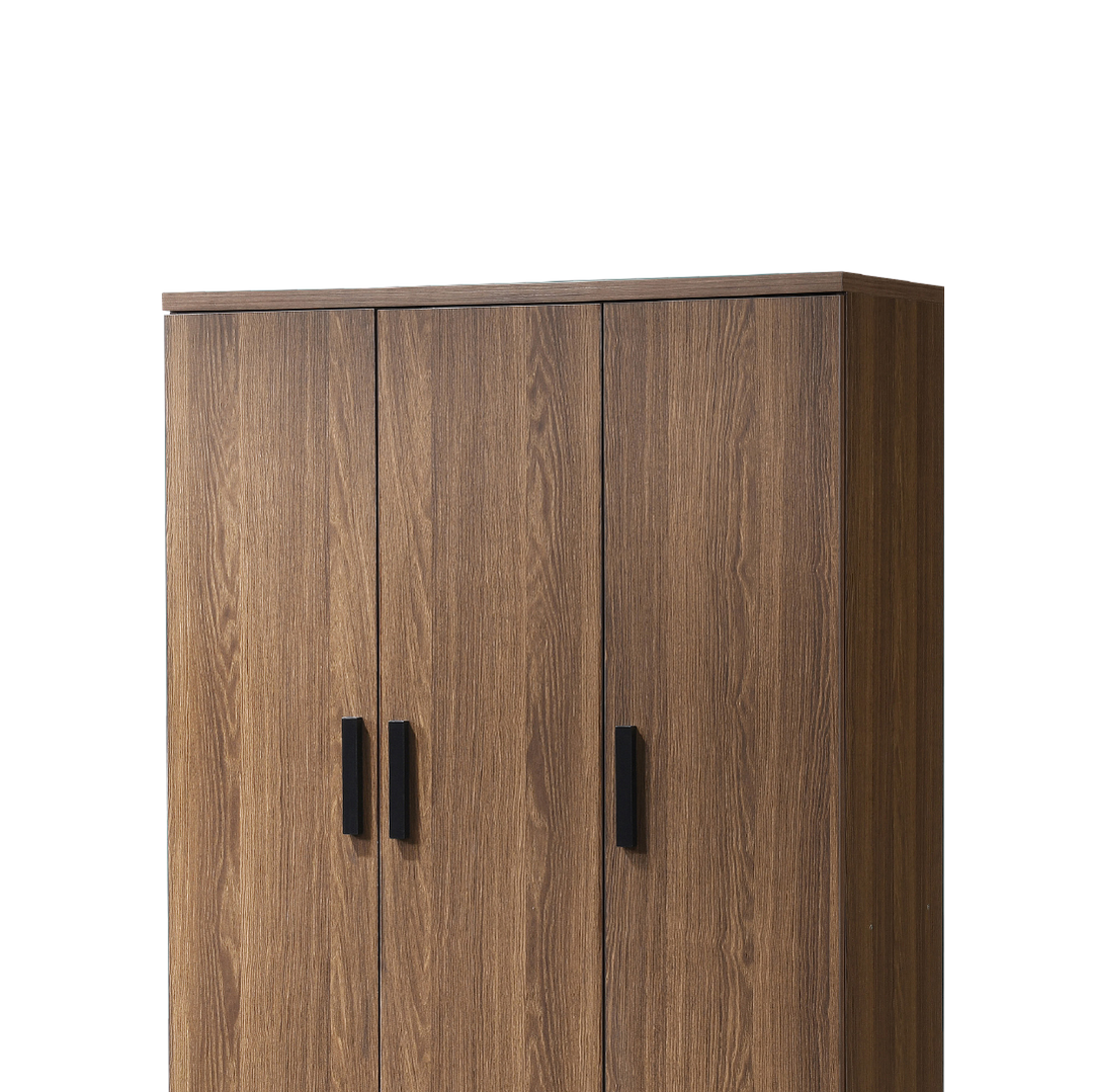 FESTO 3 Door Wardrobe