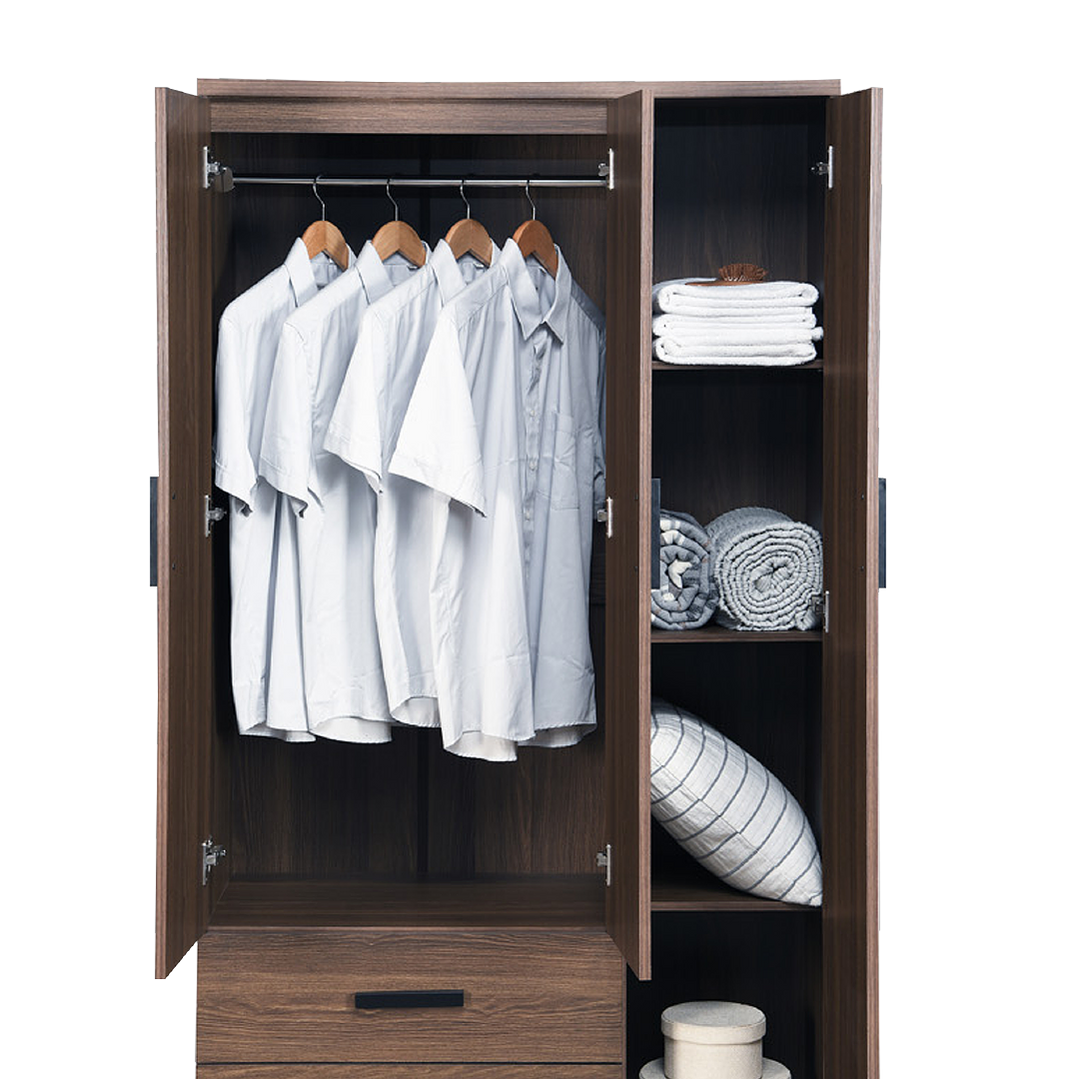 FESTO 3 Door Wardrobe