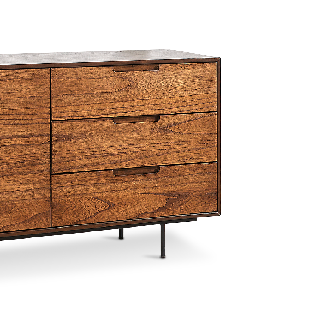 FINNEGAN Sideboard
