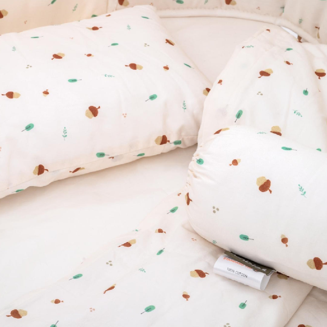 FUNBIES Acorn 8 in 1 Bedding Set