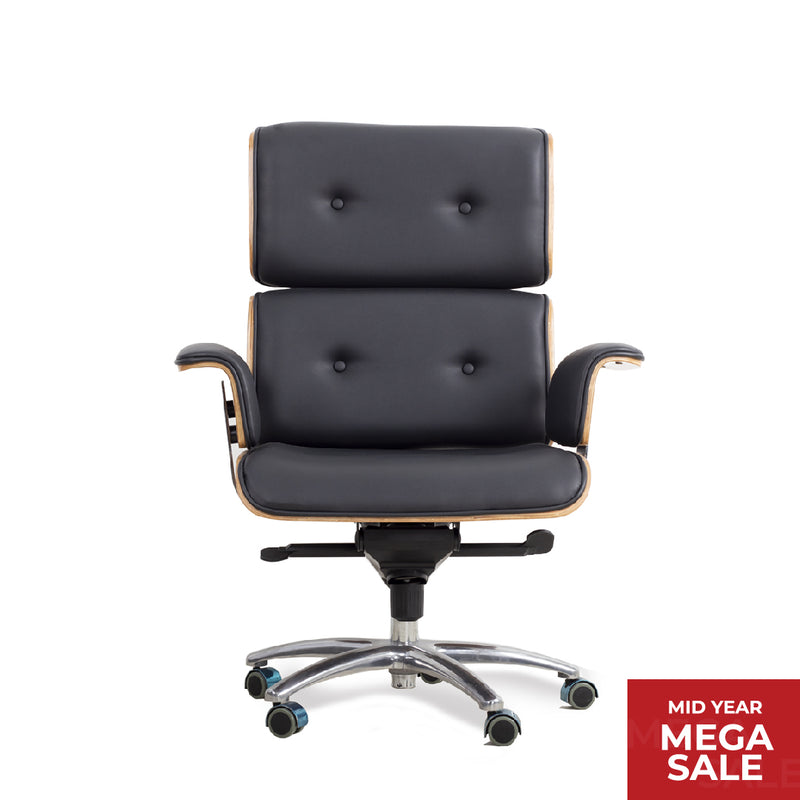 GUSTO Director Chair