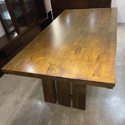 RAFAEL Dining Table