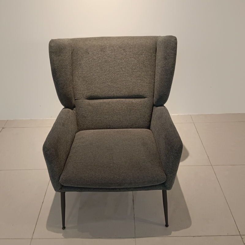 MAJESTIK Lounge Chair
