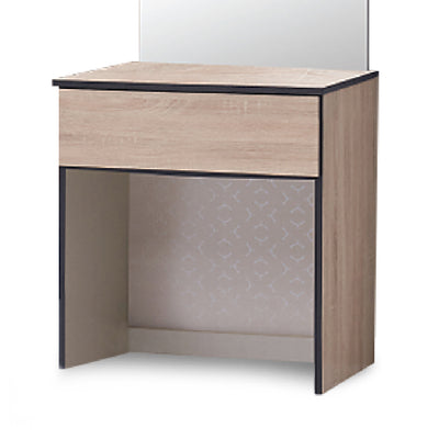 LUIZ Essential Bedroom Set