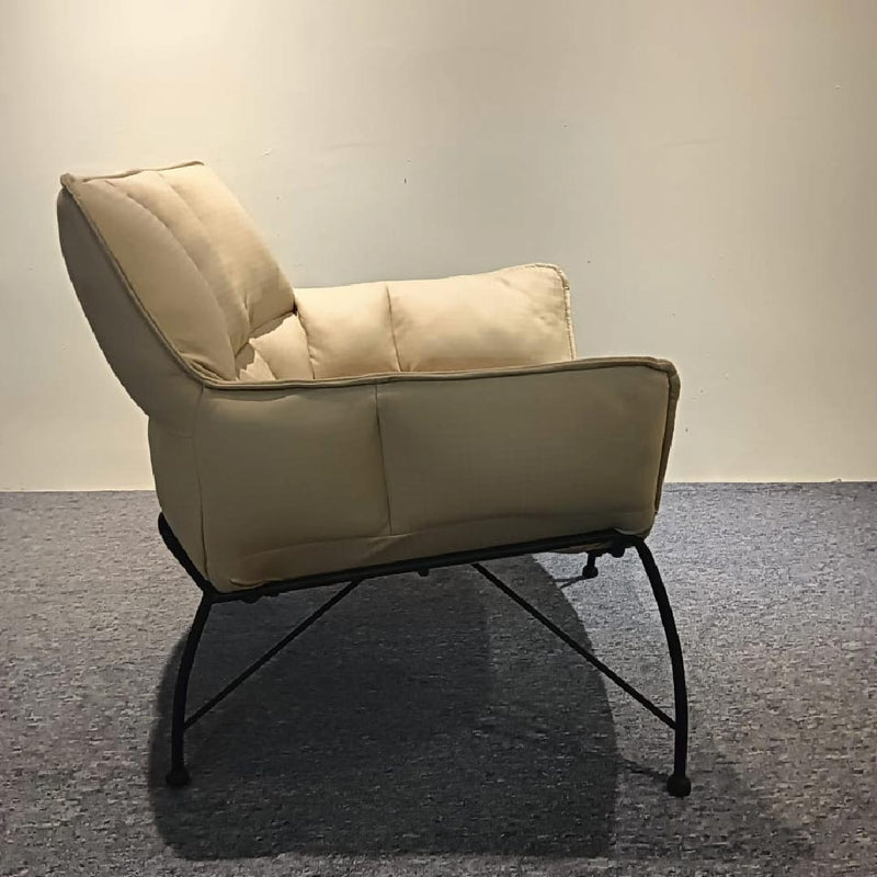 MOSES Lounge Chair