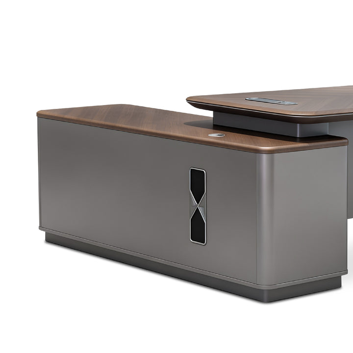 MACCANN Director Desk