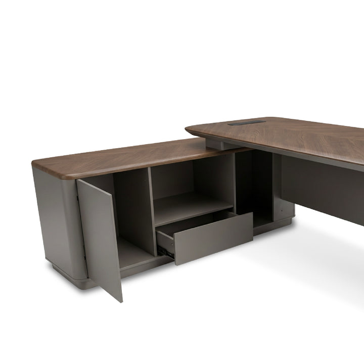 MACCANN Director Desk