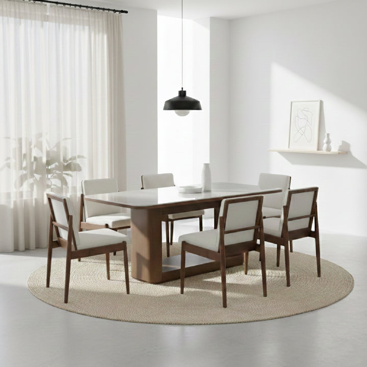 MENTAWA Dining Chair