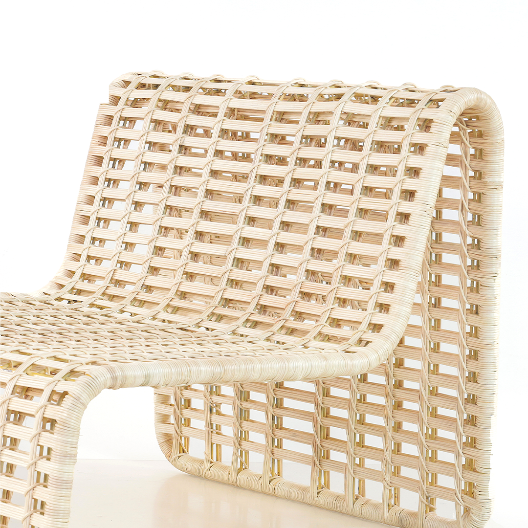PEGRO Lounge Chair