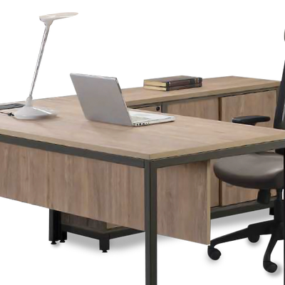 TUCANA Executive Table with Office Chair