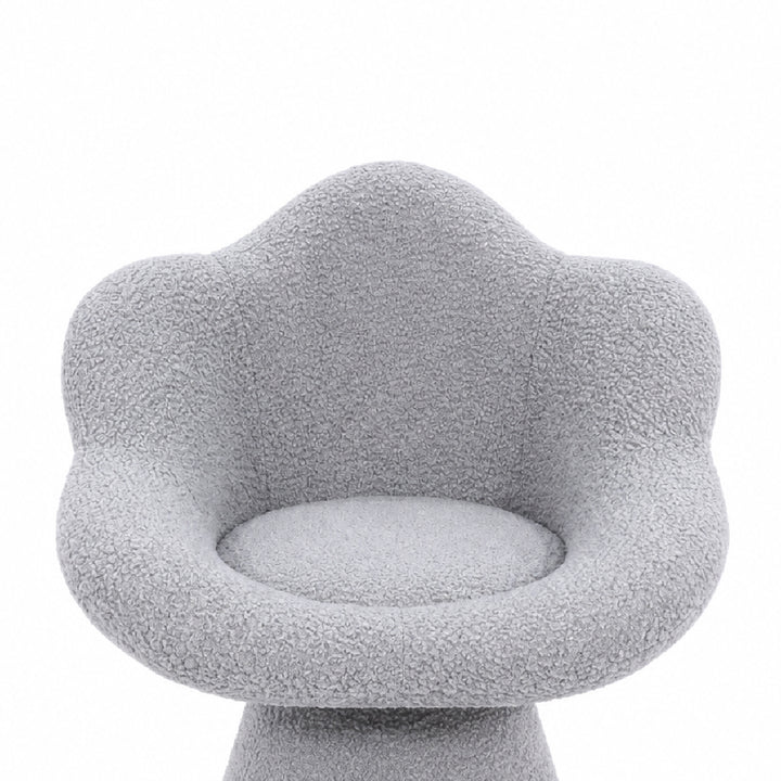 YENE Lounge Chair