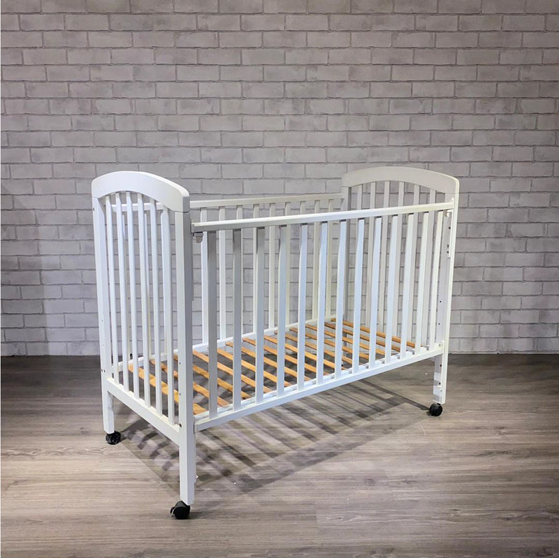 BABY COT