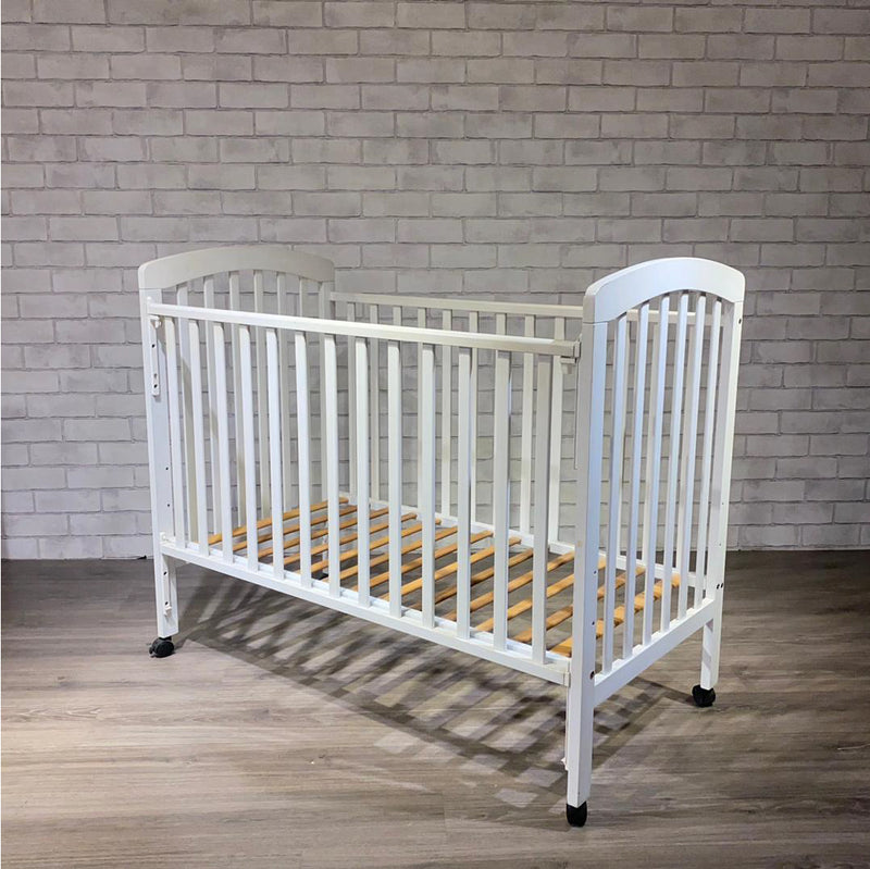 BABY COT