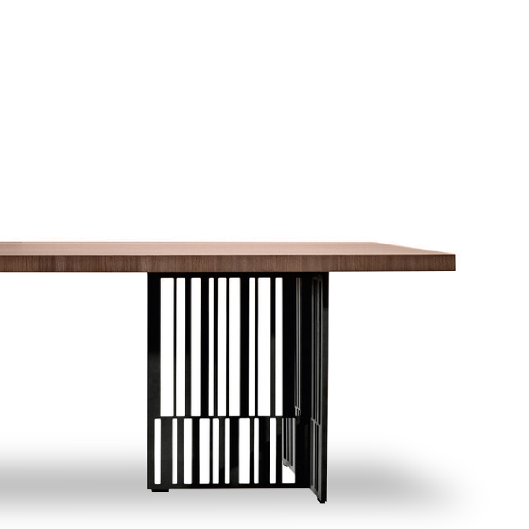 SIGE Dining Table