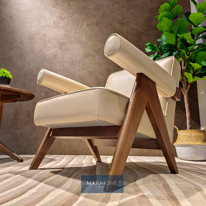 ROLLY Lounge Chair (Walnut)