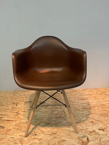 DINING CHAIR (COFFEE)