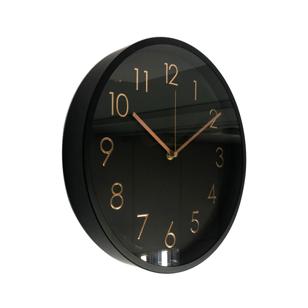 Black Metal Silent Wall Clock
