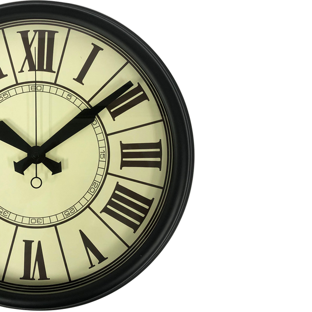 Black Metal Silent Wall Clock