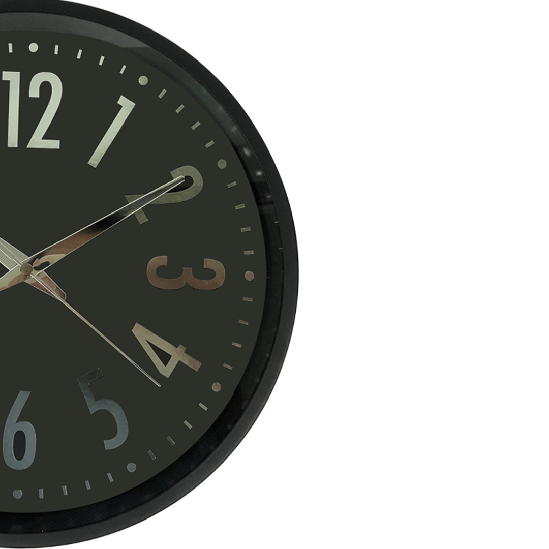 Black Metal Silent Wall Clock