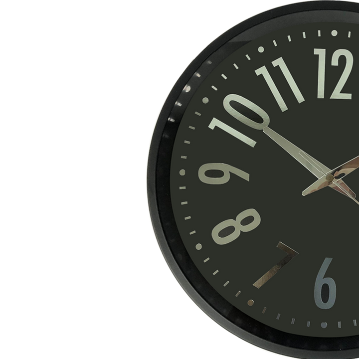 Black Metal Silent Wall Clock