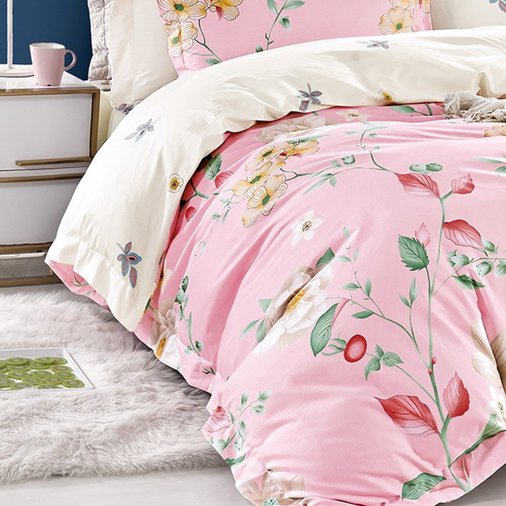 Pink Berry Cotton Printed Duvet Cover Set