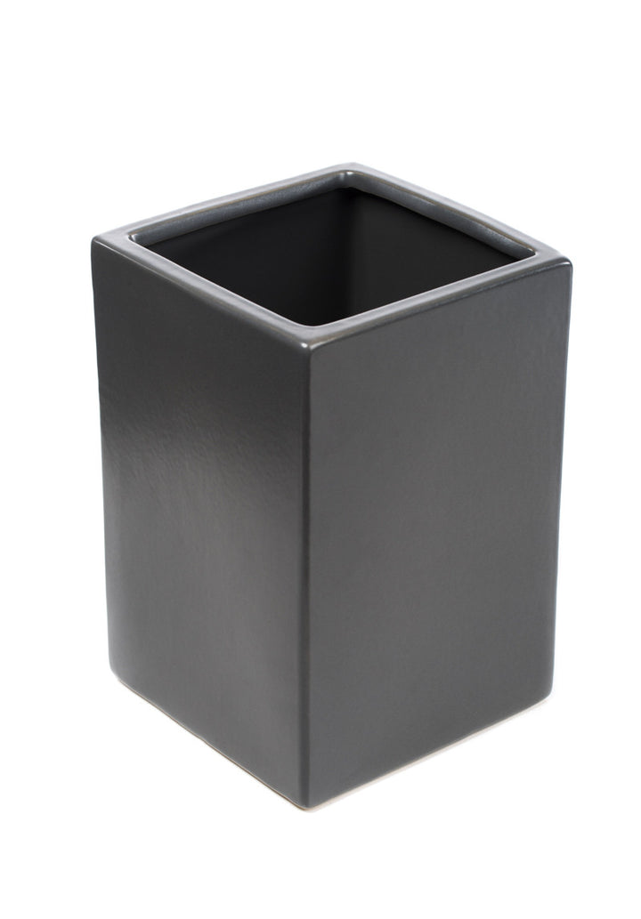 BASIC Ceramic Decor Pot