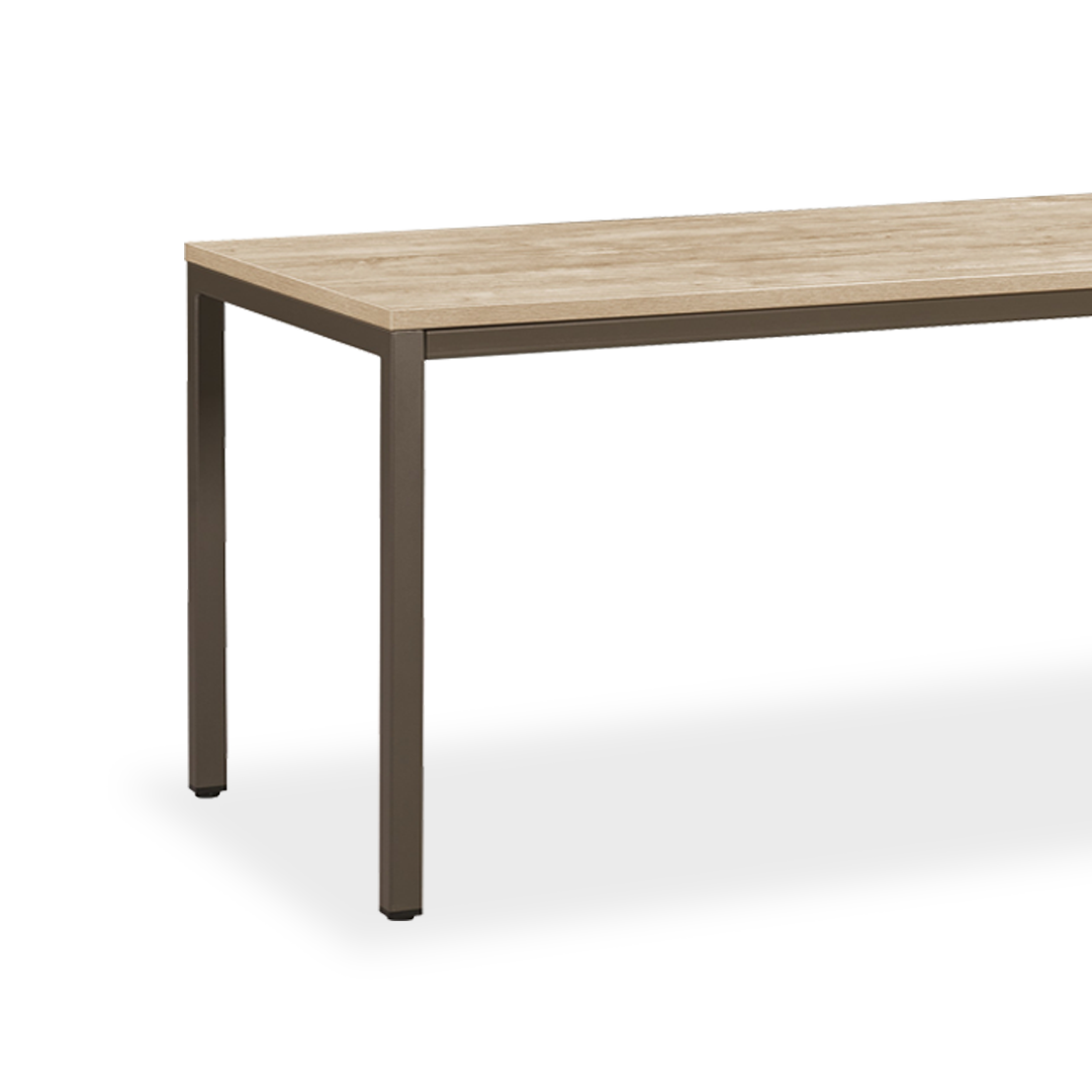 TUCANA Standard Table
