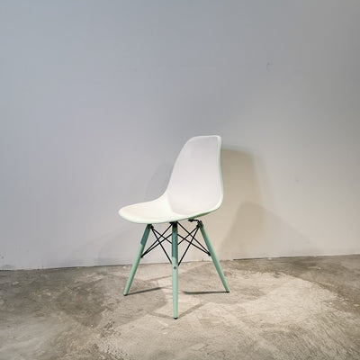 LEISURE CHAIR