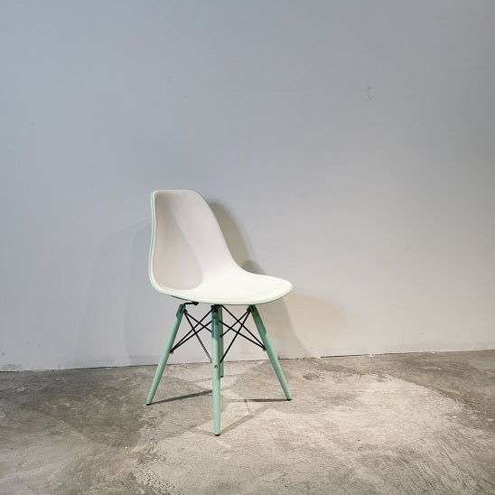 LEISURE CHAIR