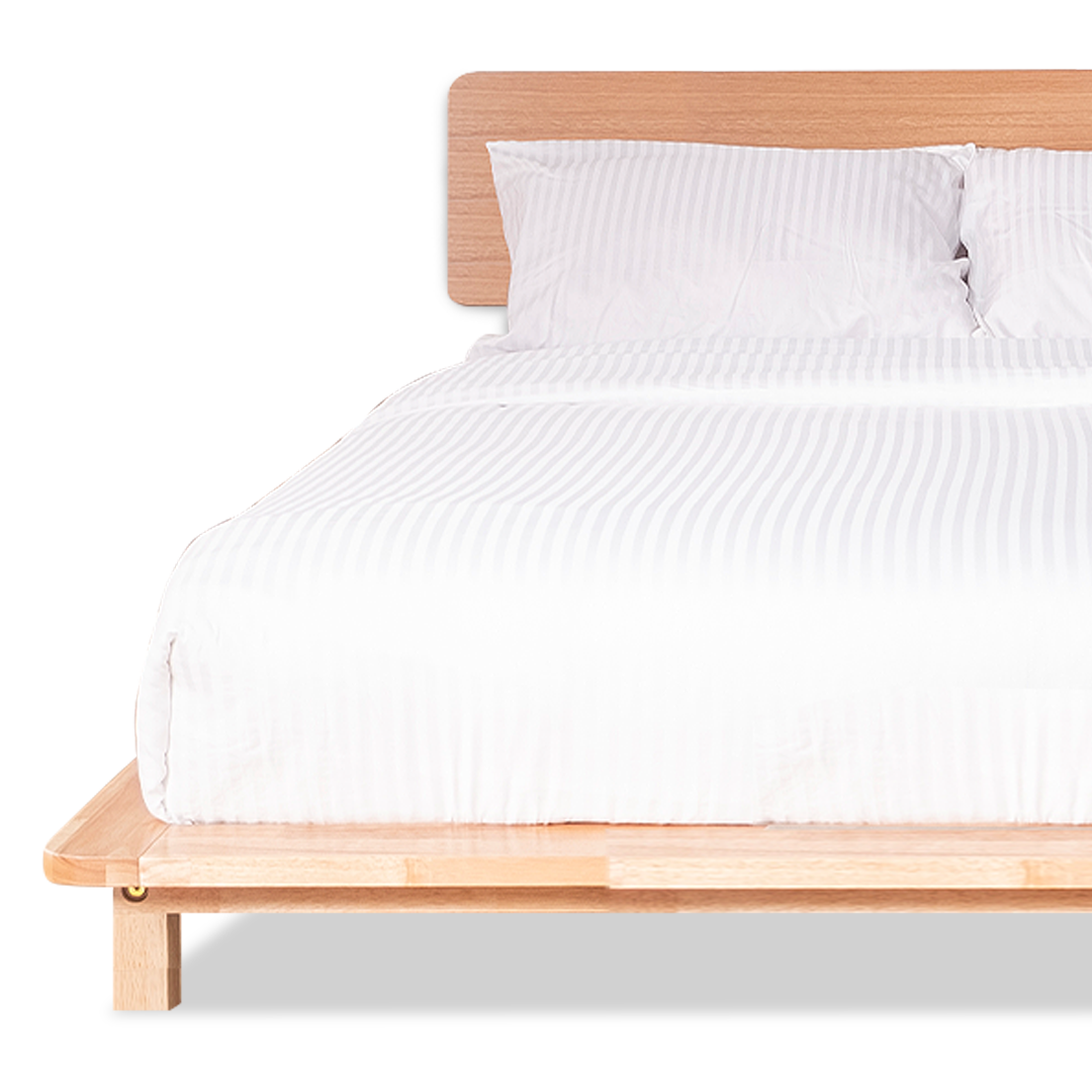 SOLVEN Queen Bed