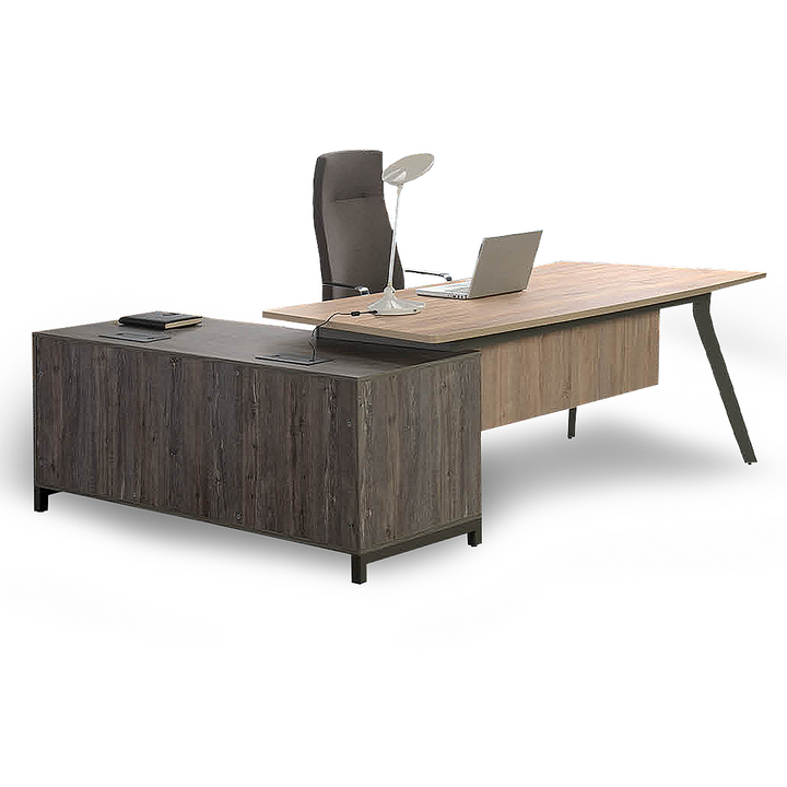 TUCANA Director Table Set