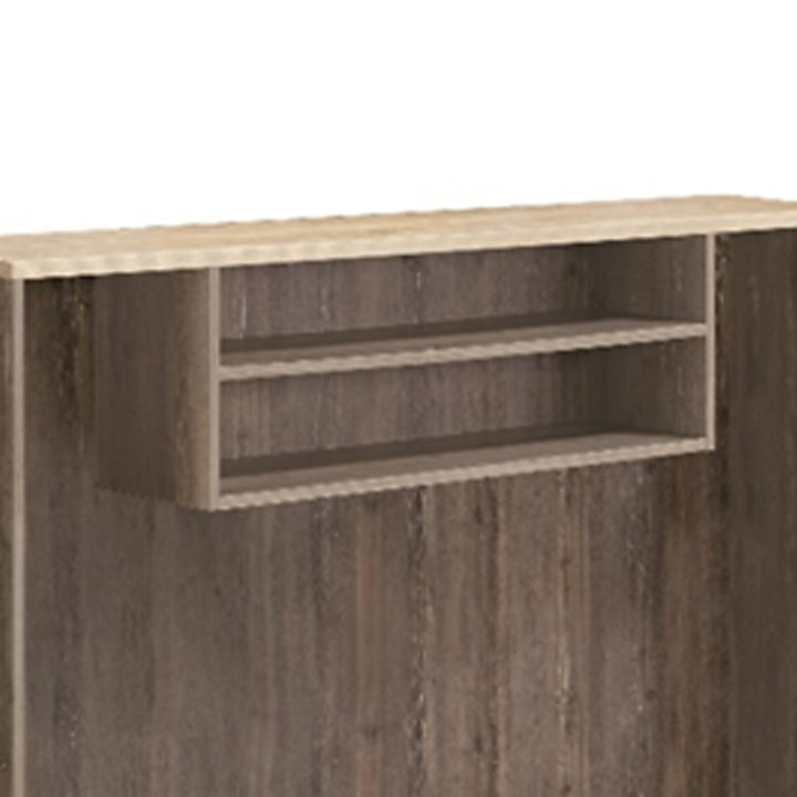 TUCANA Reception Counter