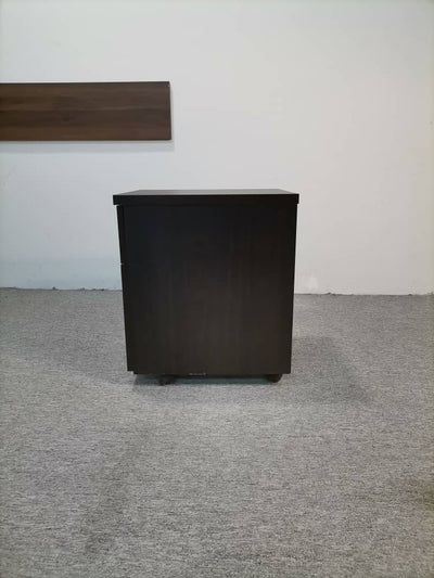 MOBILE PEDESTAL